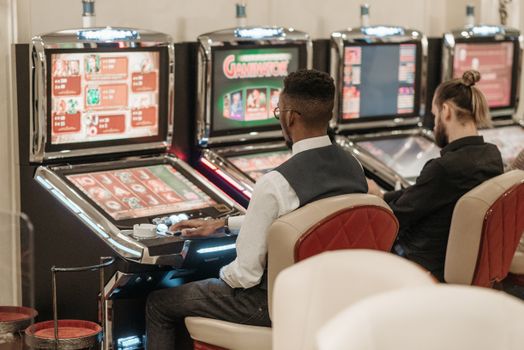 Master Online Slots: Choosing the Best Casino for Maximum Fun & Fair Play